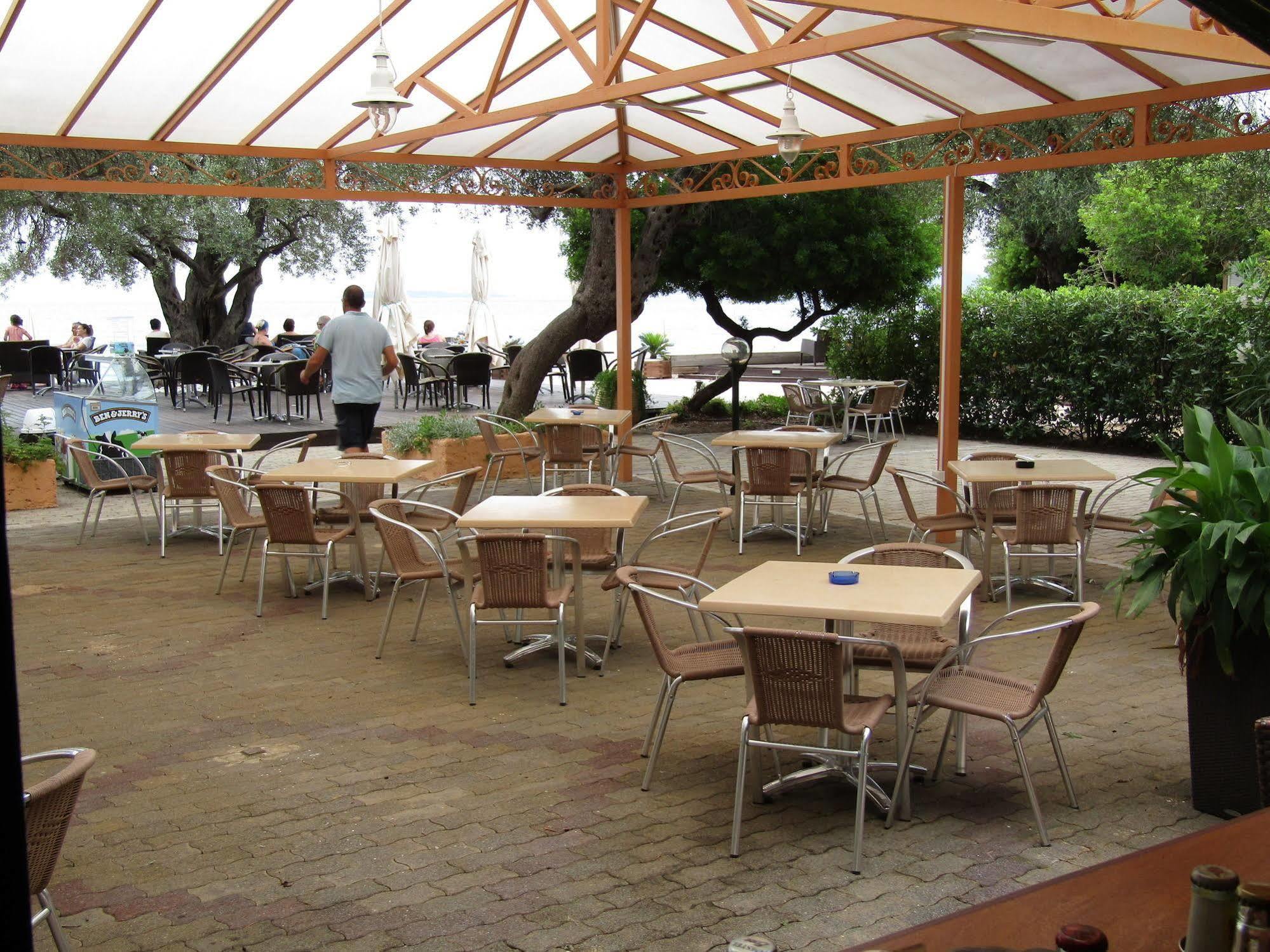 Barbati Beach Holiday Apartment, Corfu,Greece ภายนอก รูปภาพ